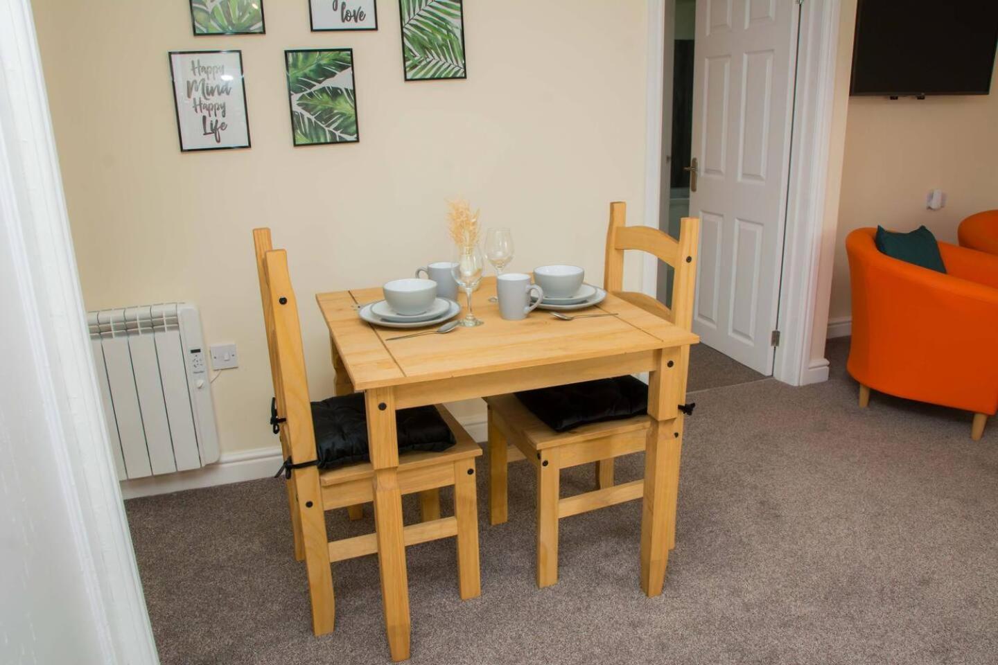 Appartement Orange Lilly In Stroud With Free Parking Extérieur photo