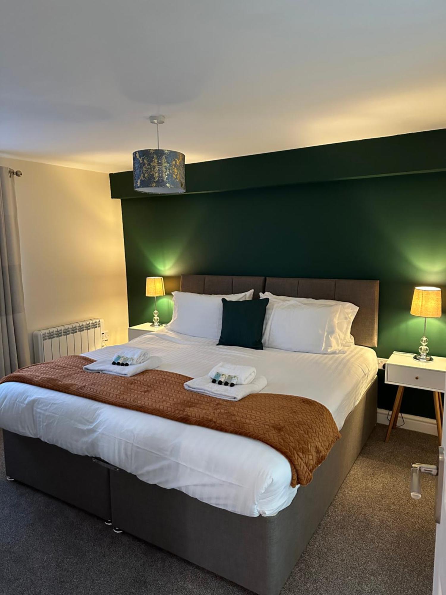 Appartement Orange Lilly In Stroud With Free Parking Extérieur photo